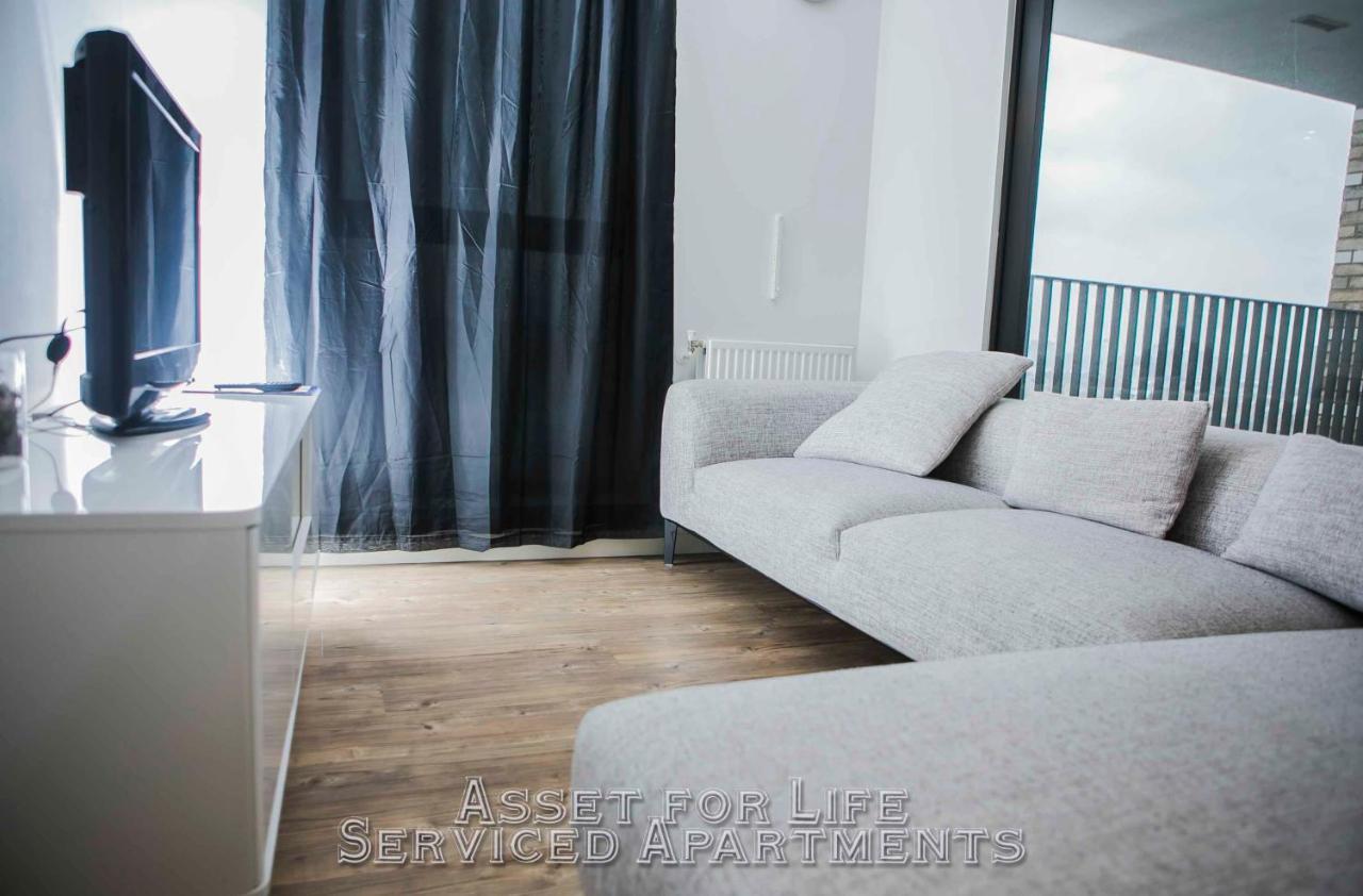 Pontoon Dock Key Workers Apartment Лондон Экстерьер фото